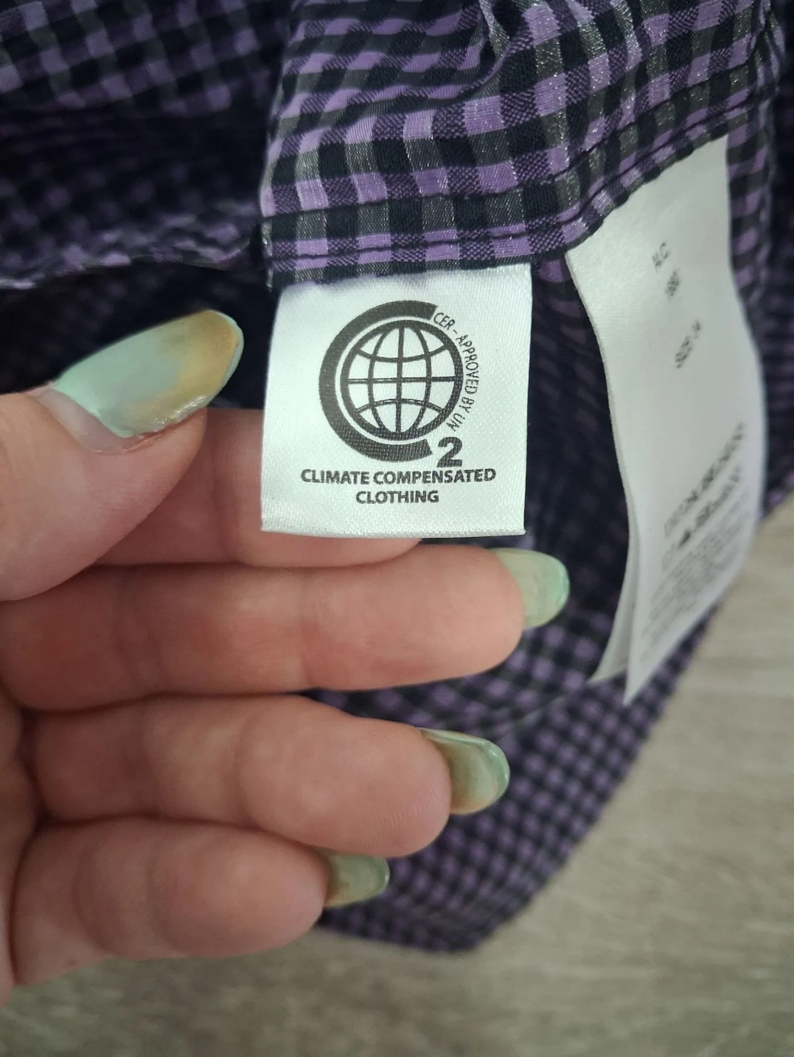 Vestido GANNI vichy morado con brillo sutil, mangas abullonadas T34 – photo 8